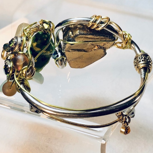 Treasure Earth Bracelet